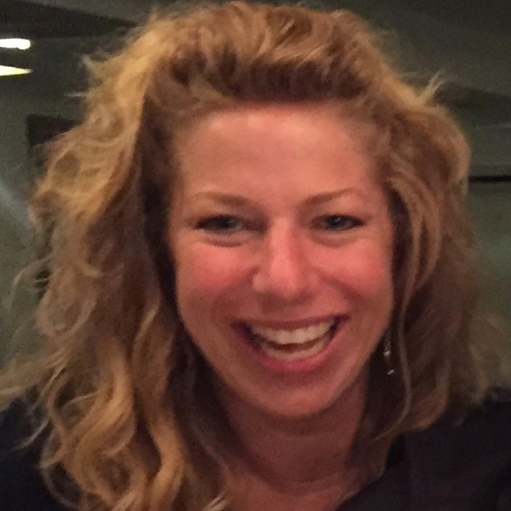 Meet your Posher, Alexia